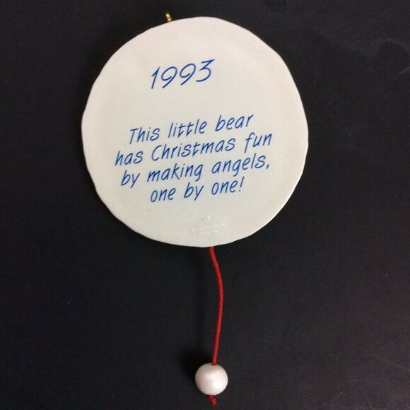 Hallmark Keepsake Ornament Snow Bear Angel 1993 With Movement Feature - Picture 3 of 6